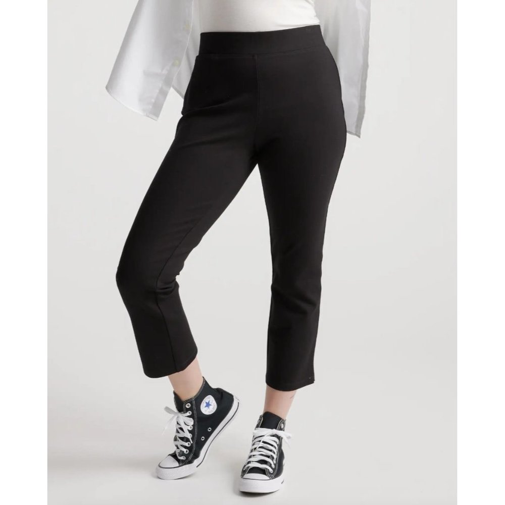 Quince Women's Black Ultra-Stretch Ponte Pants Kick Flare sz M 24" Inseam NWT
